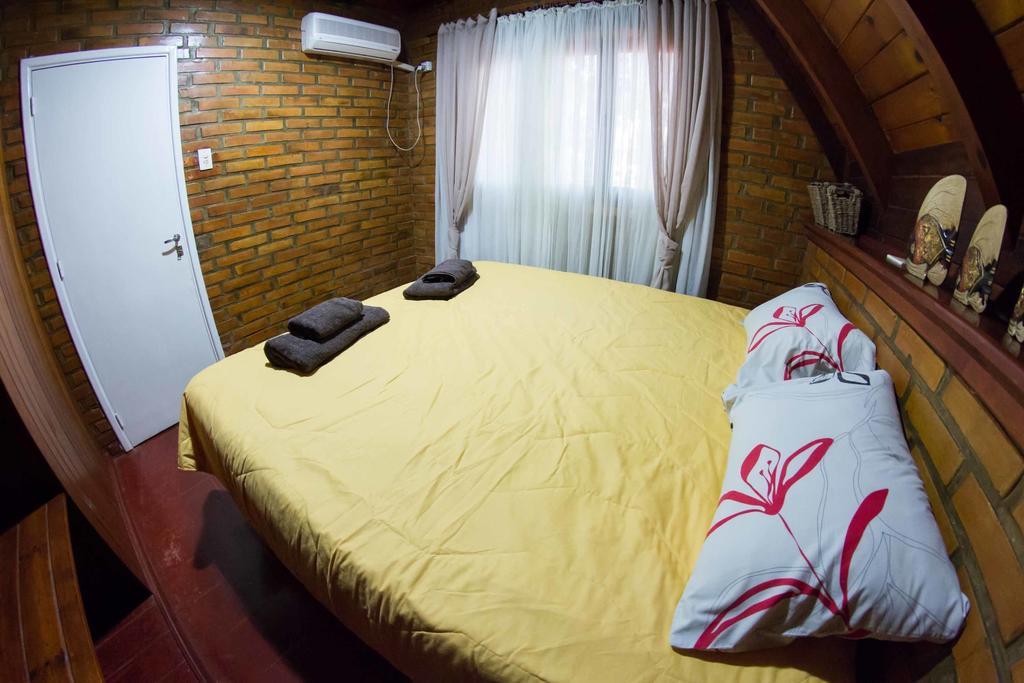 Yaguarete Lodge ปูแอร์โต อิกัวซู ห้อง รูปภาพ